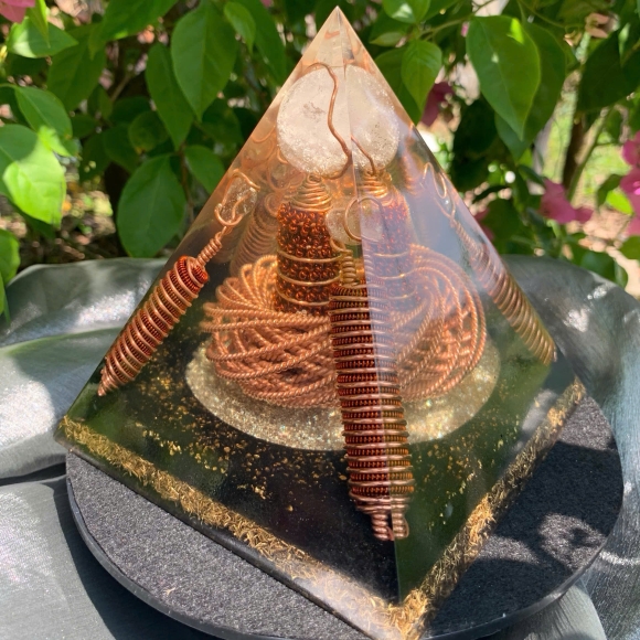 White Quartz Orgonite Pyramid