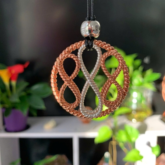 Mặt Dây Chuyền Hình Vô Cực