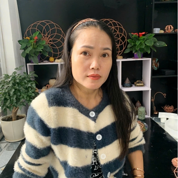 Tensor Hair Extensions with Copper Twist, Frequency 144 MHz & 528 Hz